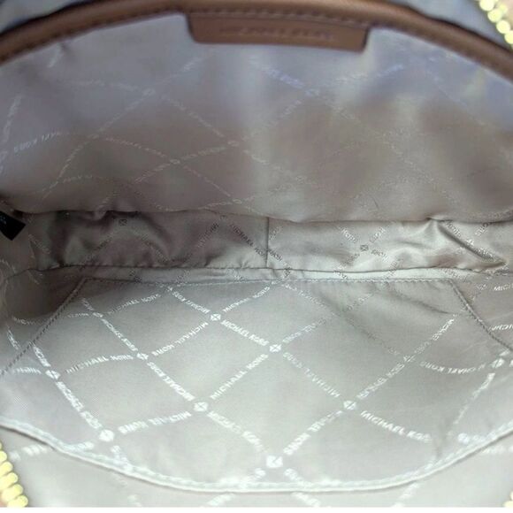 Michael Kors Jet Set Large
Brown Saffiano Leather Top Zip
Crossbody Bag Purse - Picture 4 of 7